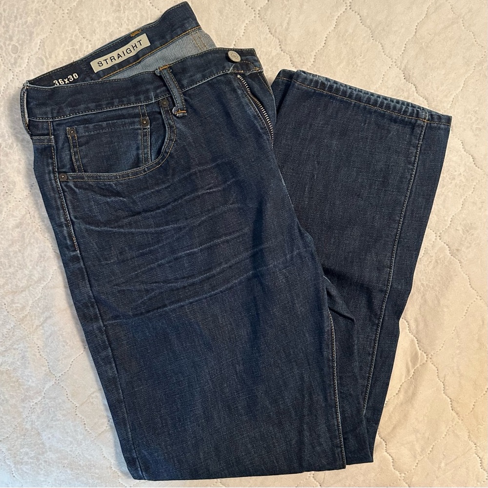 GAP 1969 Men’s Dark Wash Straight Cut Jeans